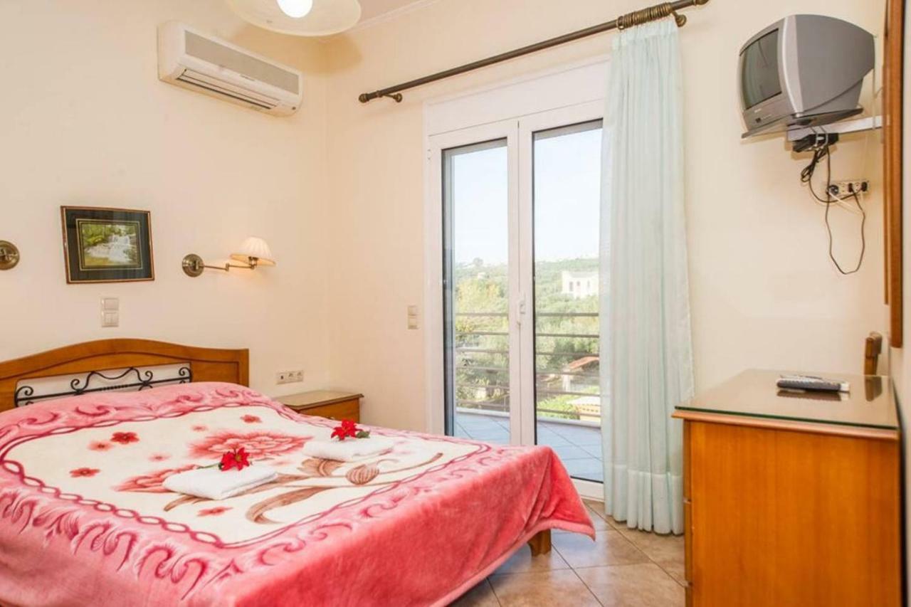 Cozy Flats In An Olive Grove By The Sandy Beach Kánalos エクステリア 写真