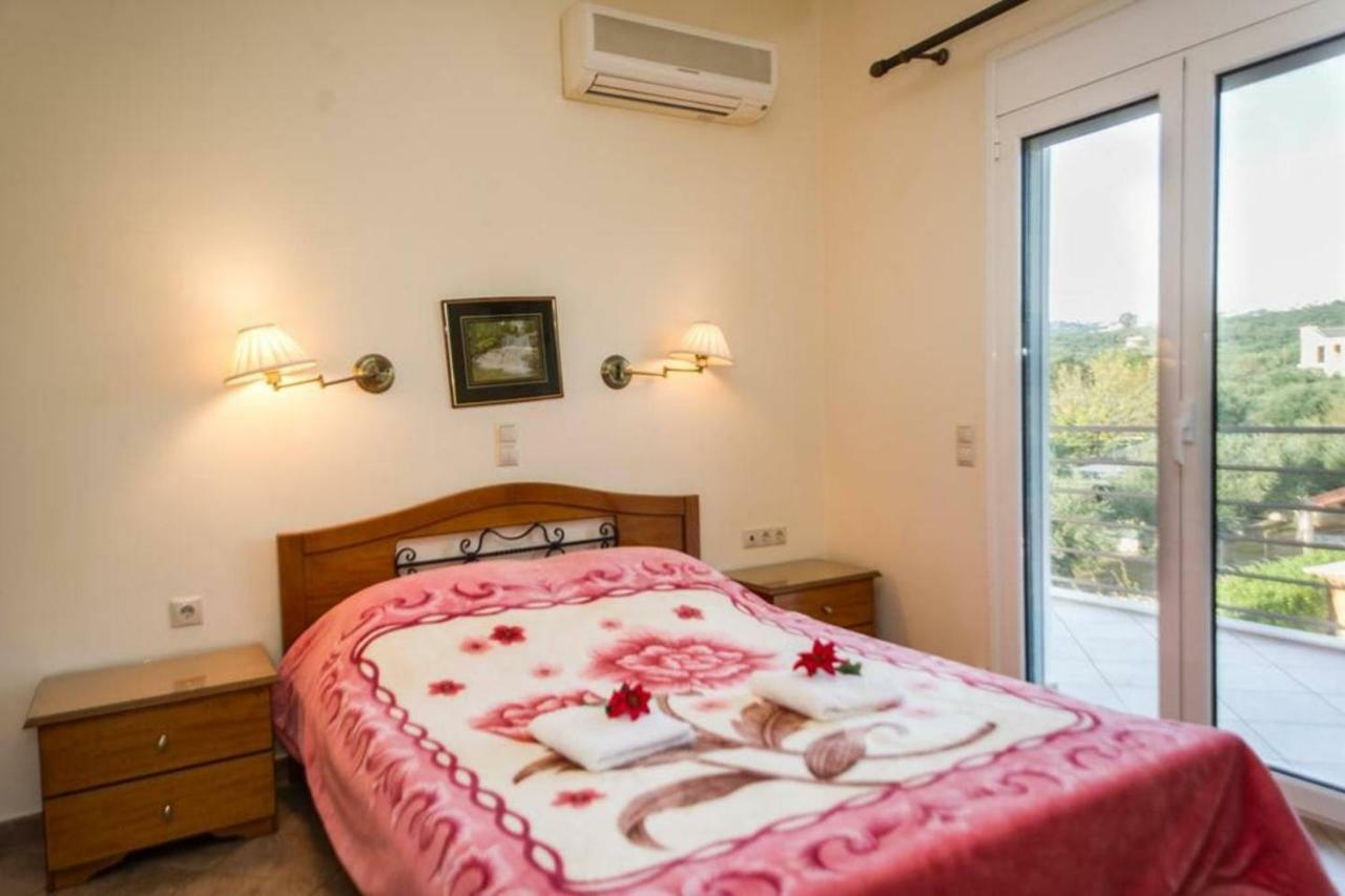 Cozy Flats In An Olive Grove By The Sandy Beach Kánalos エクステリア 写真