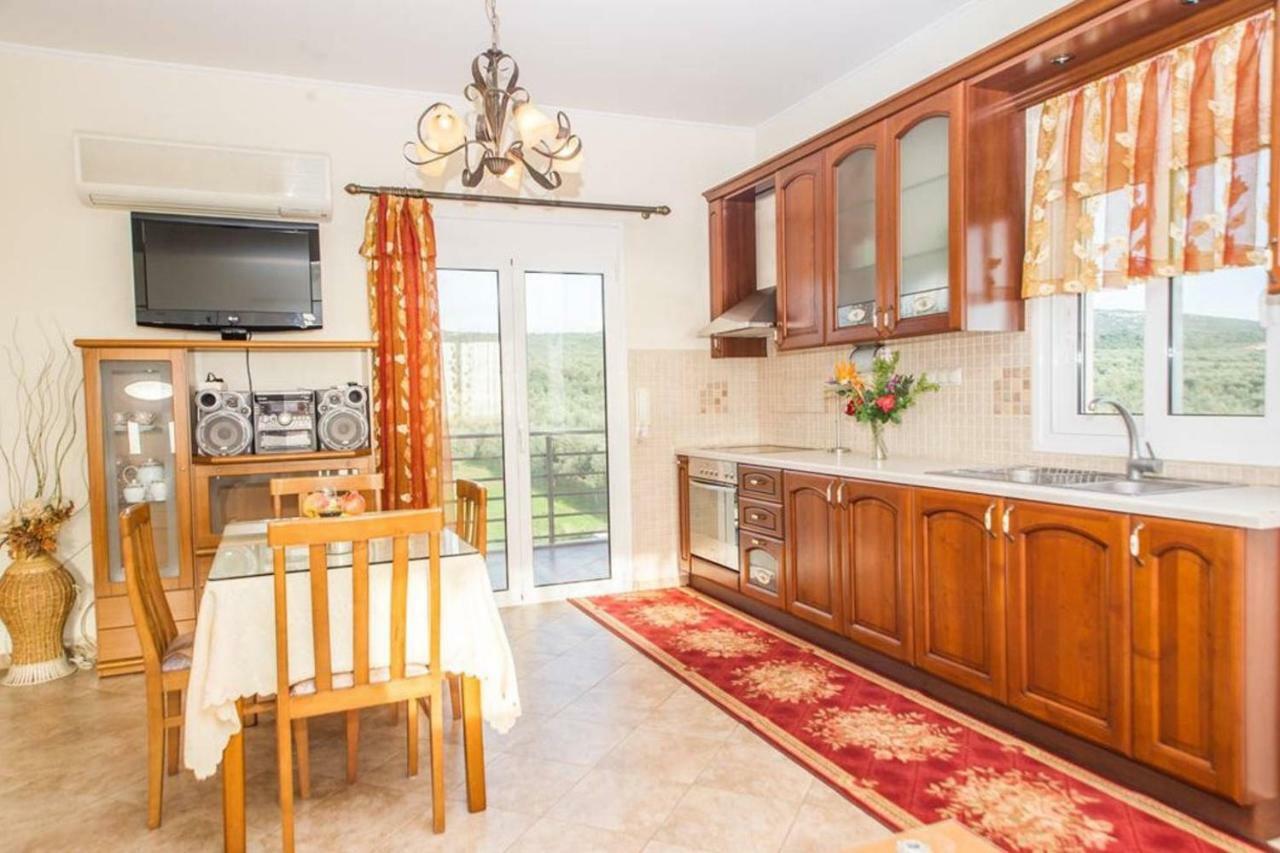 Cozy Flats In An Olive Grove By The Sandy Beach Kánalos エクステリア 写真